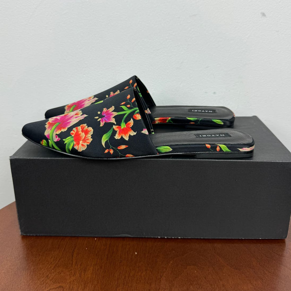 Natori Adore Chicayo Satin Slide Size 9 - Picture 3 of 7